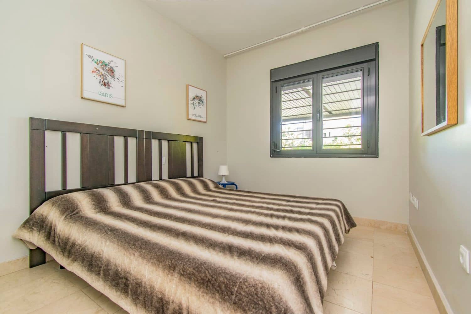 2 soverom Leilighet til salgs i Los Flamingos med svømmebasseng garasje - € 395 000 (Ref: 8844207)