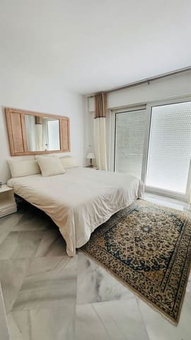 3 chambre Appartement à vendre à Puerto Banus, Marbella avec piscine garage - 2 200 000 € (Ref: 8889146)