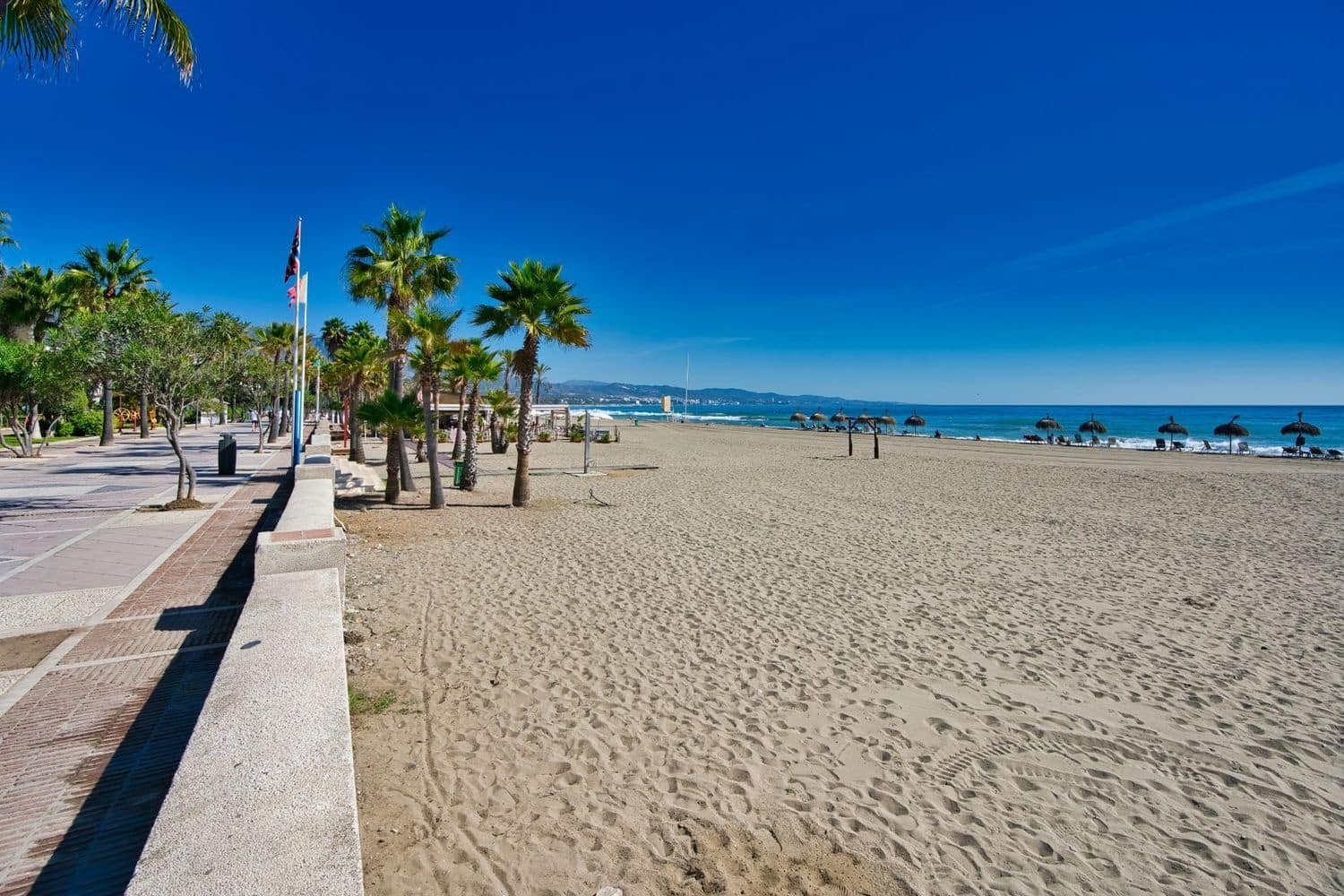 3 sovrum Lägenhet till salu i Puerto Banus med pool garage - 2 200 000 € (Ref: 8889146)