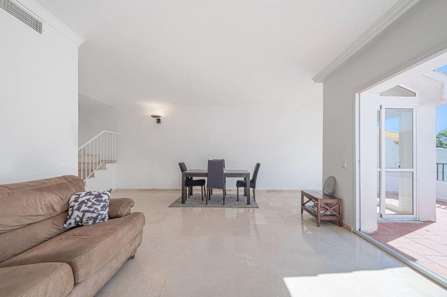 Casa de 3 habitaciones en La Quinta en venta con garaje - 649.000 € (Ref: 8938465)