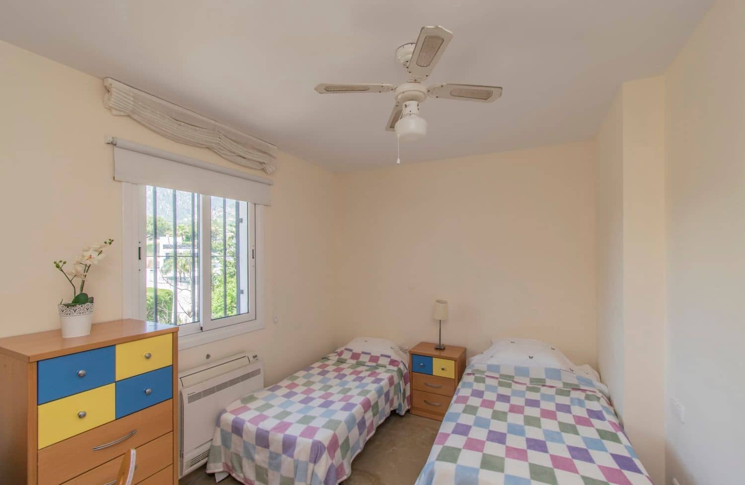 Chalet de 4 habitaciones en Marbella en venta con piscina garaje - 965.000 € (Ref: 8980114)