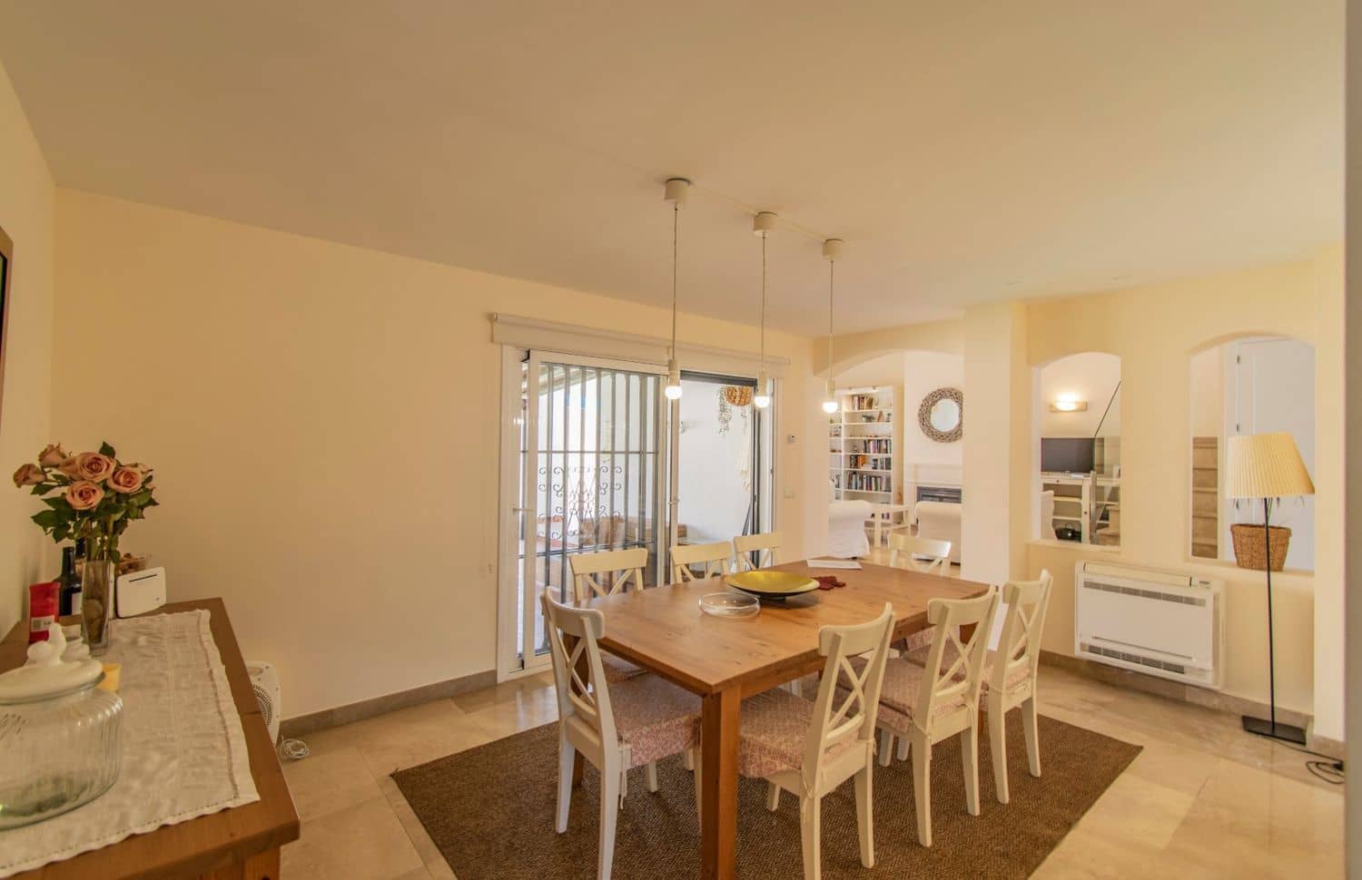 Chalet de 4 habitaciones en Marbella en venta con piscina garaje - 965.000 € (Ref: 8980114)