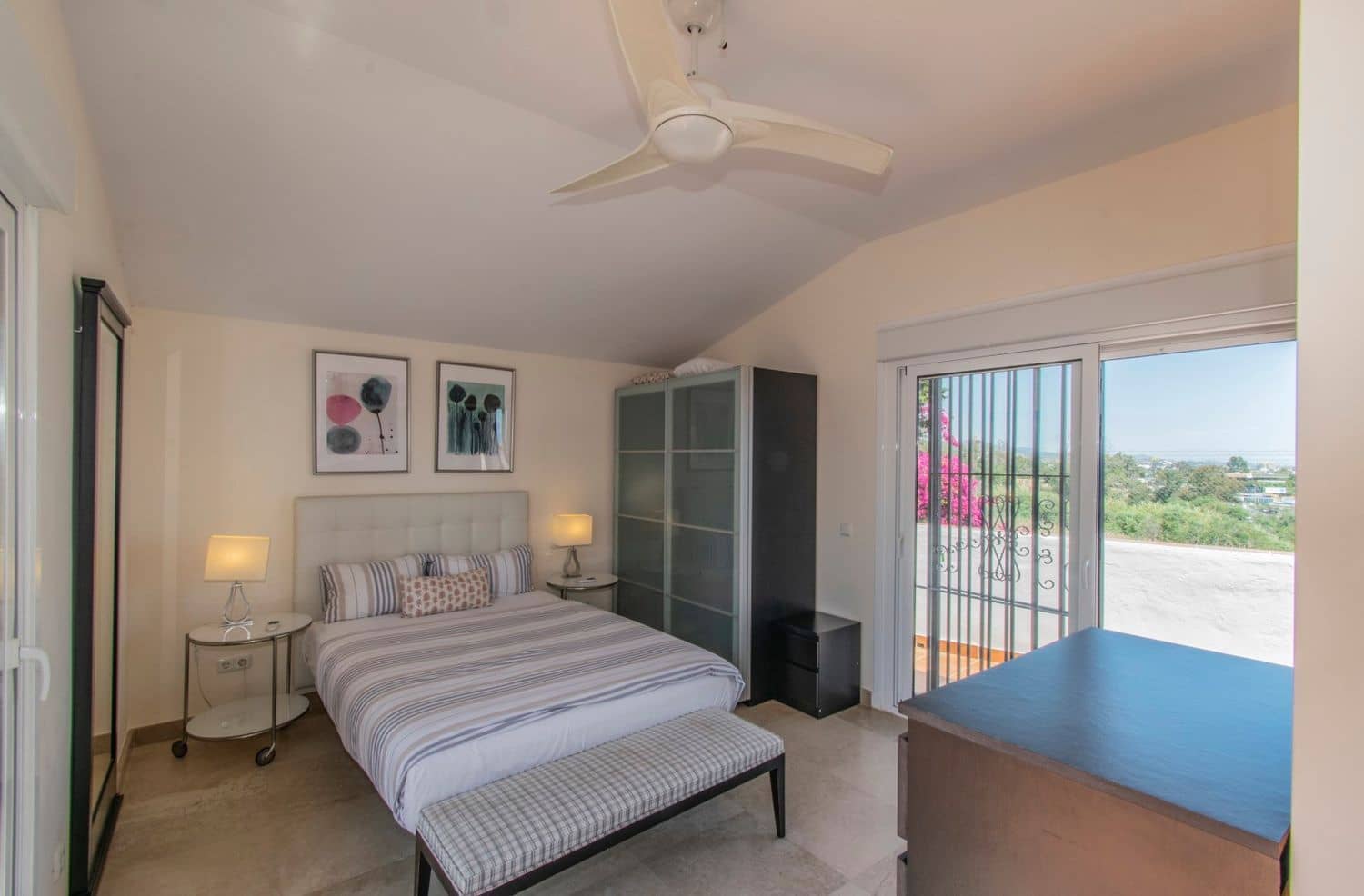 Chalet de 4 habitaciones en Marbella en venta con piscina garaje - 965.000 € (Ref: 8980114)