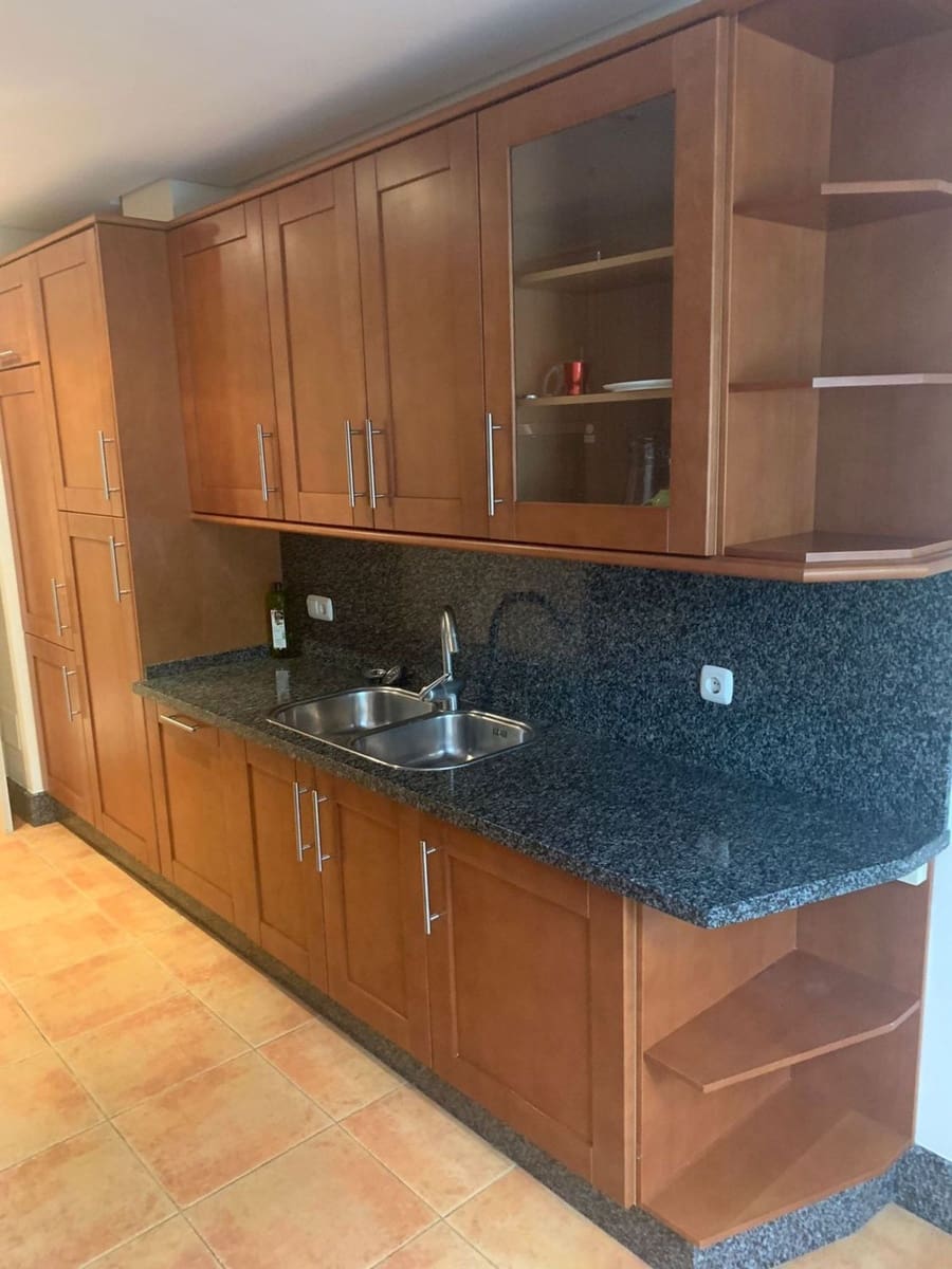 Apartamento de 3 habitaciones en Bahía de Marbella en venta con piscina garaje - 1.100.000 € (Ref: 9008466)