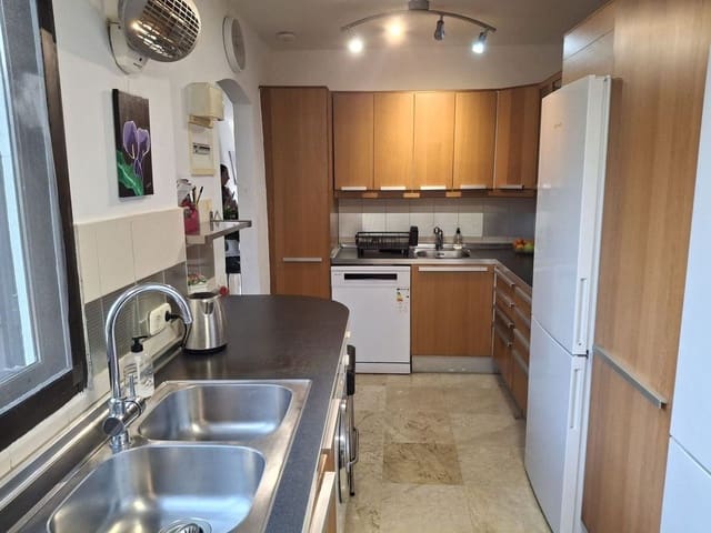 2 quarto Casa em Banda para venda em Nueva Atalaya, Estepona com piscina garagem - 350 000 € (Ref: 9797535)