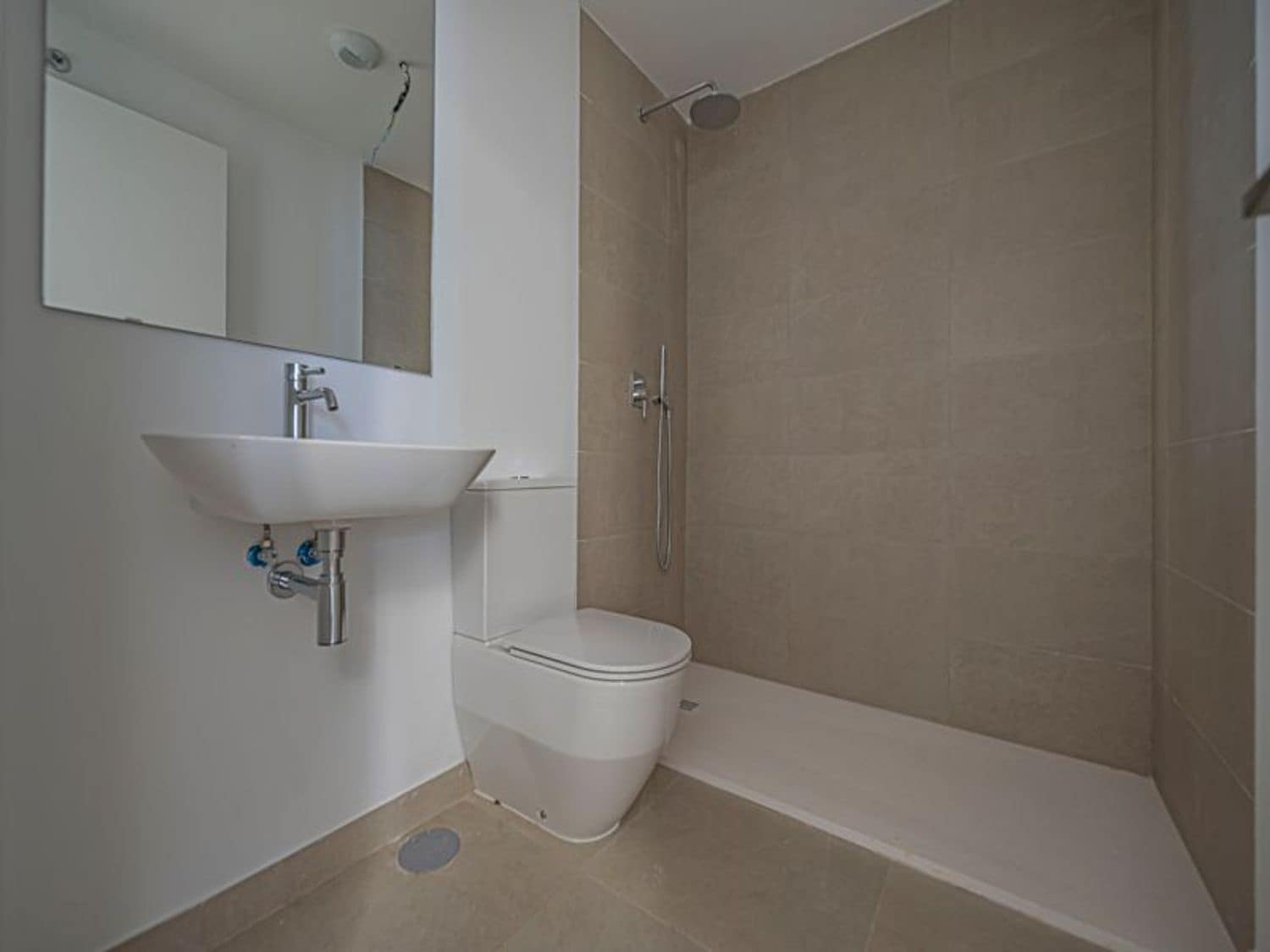 4 quarto Casa em Banda para venda em New Golden Mile com piscina garagem - 1 065 000 € (Ref: 9797536)