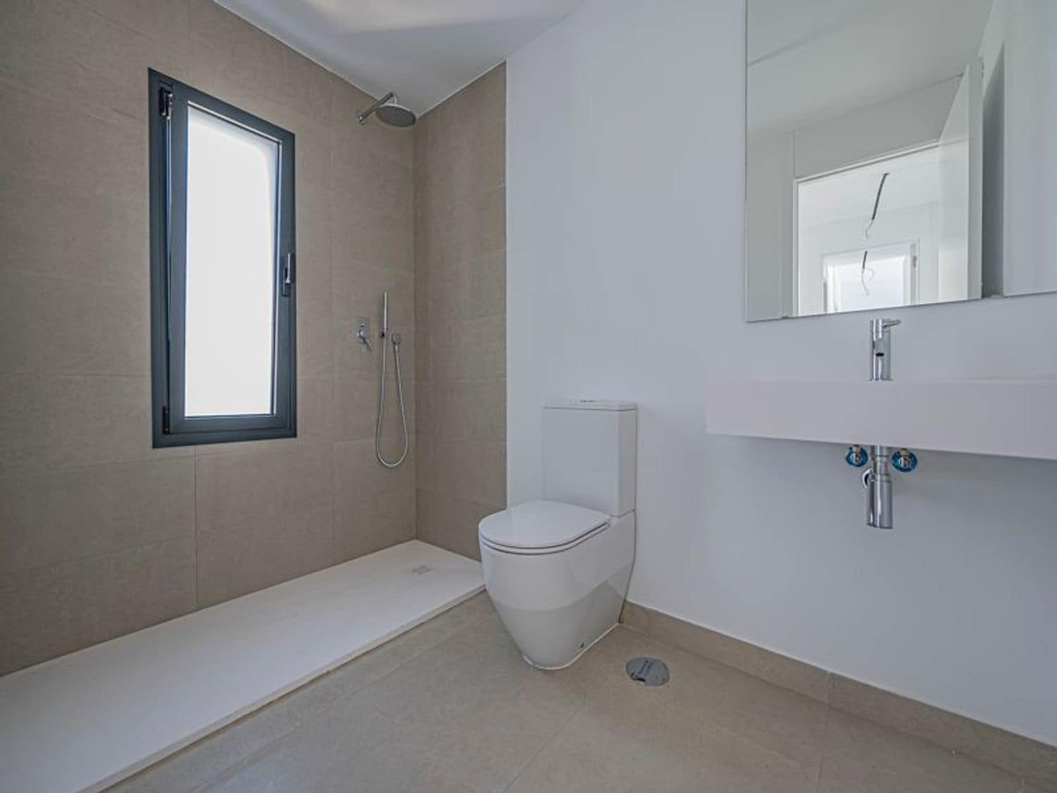 4 quarto Casa em Banda para venda em New Golden Mile com piscina garagem - 1 065 000 € (Ref: 9797536)