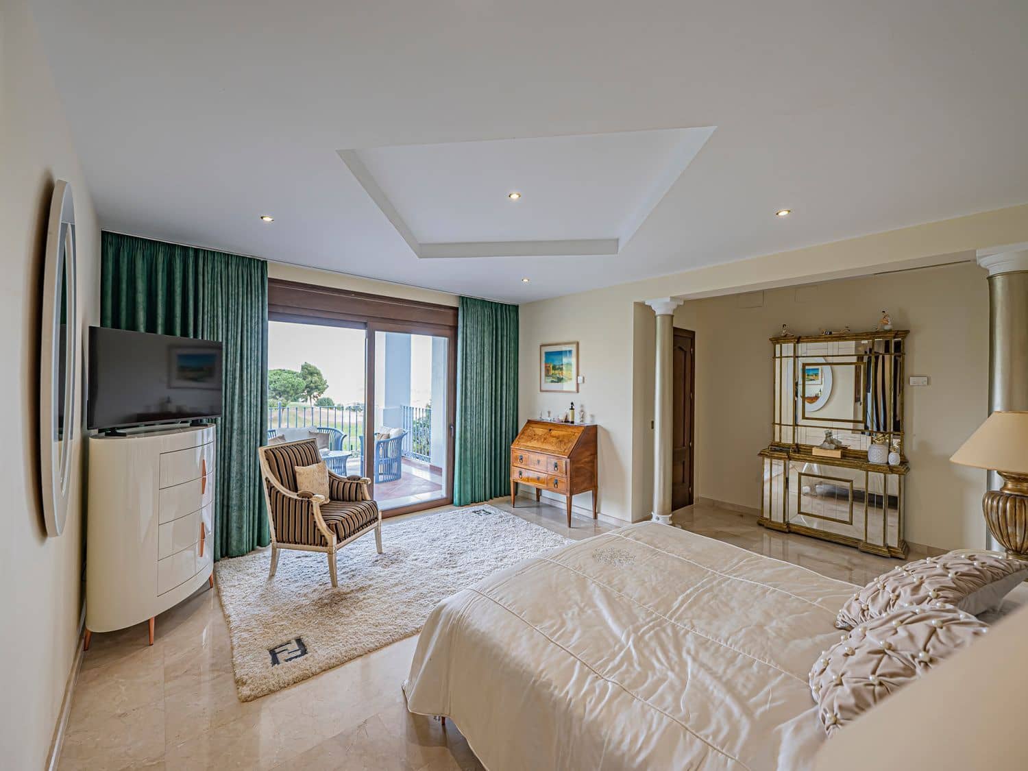 4 soveværelse Villa til salg i Mijas med swimmingpool garage - € 1.899.500 (Ref: 9797537)