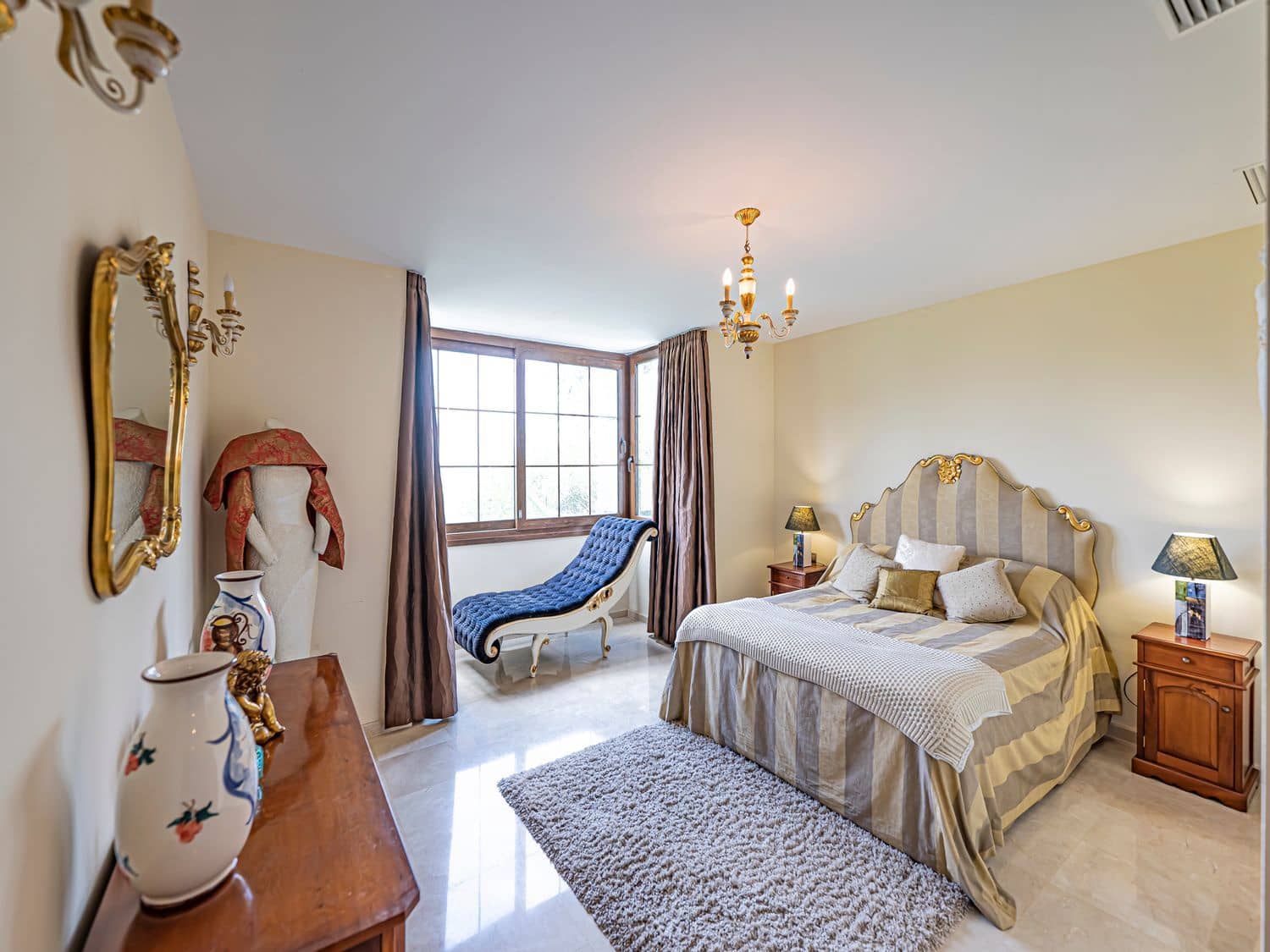 4 soveværelse Villa til salg i Mijas med swimmingpool garage - € 1.899.500 (Ref: 9797537)