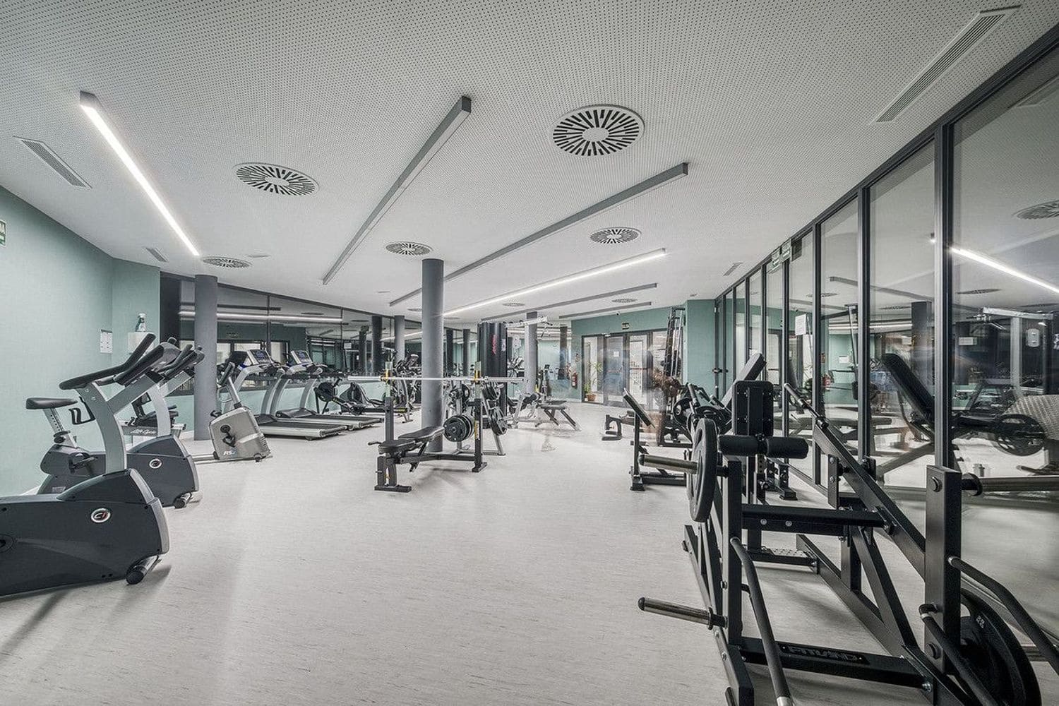 3 Zimmer Apartment zu verkaufen in New Golden Mile mit Pool Garage - 485.000 € (Ref: 9797539)