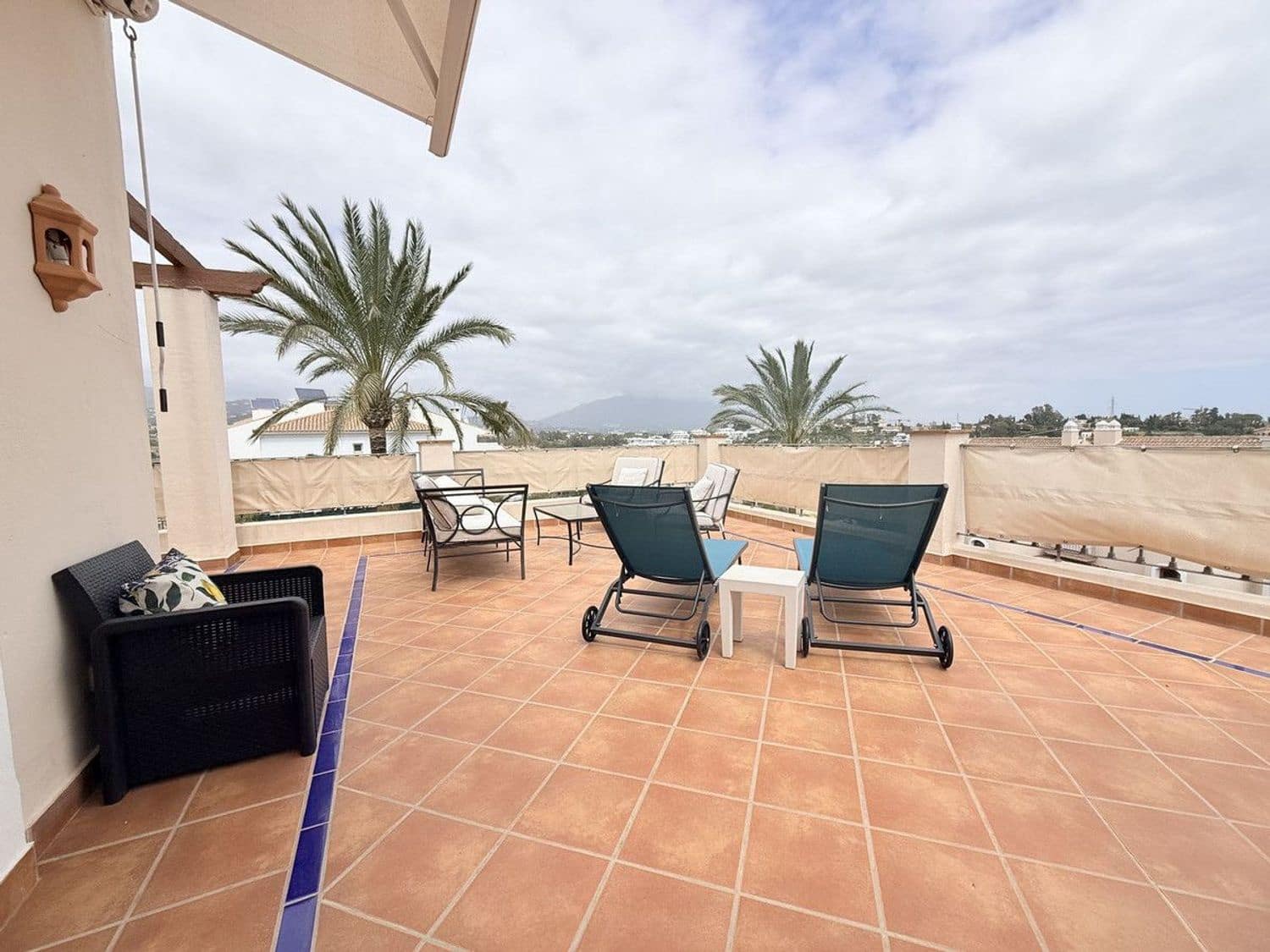 4 bedroom Townhouse for sale in New Golden Mile with pool garage - € 800,000 (Ref: 9797540)