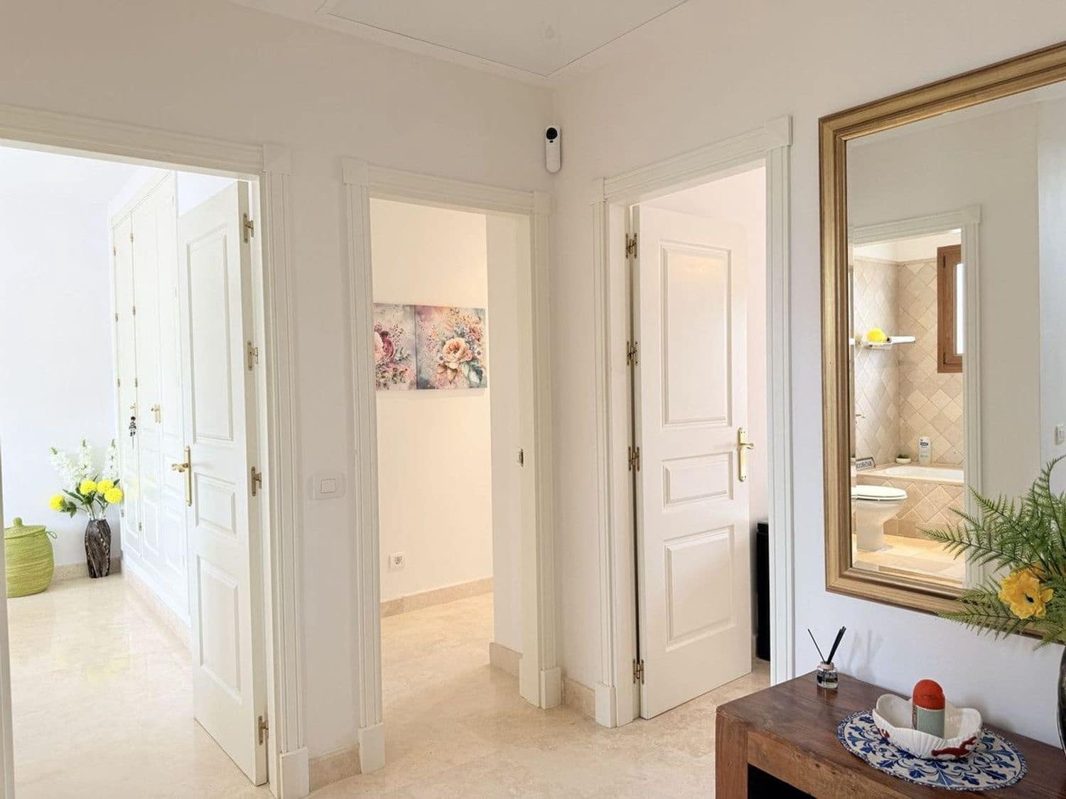 4 bedroom Townhouse for sale in New Golden Mile with pool garage - € 800,000 (Ref: 9797540)