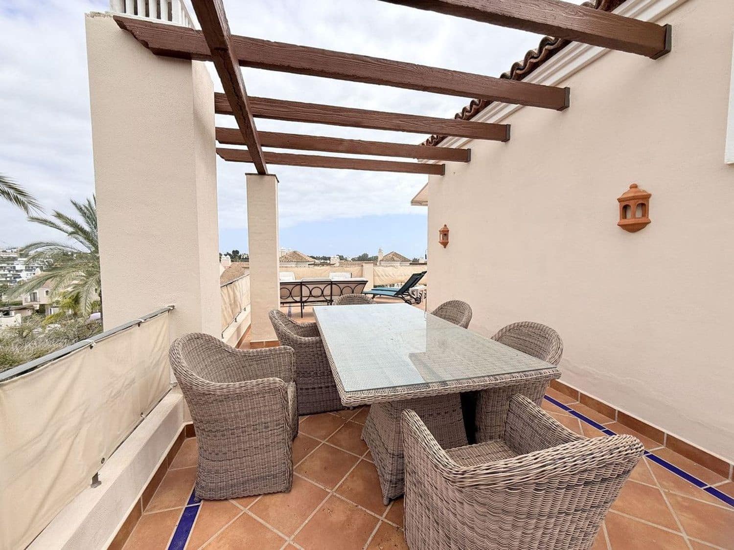 4 bedroom Townhouse for sale in New Golden Mile with pool garage - € 800,000 (Ref: 9797540)