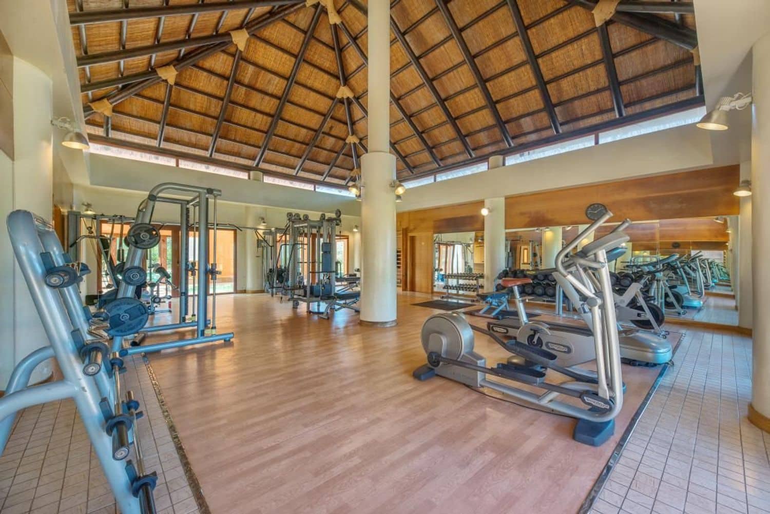 3 bedroom Apartment for sale in Benahavis with pool garage - € 795,000 (Ref: 9797544)