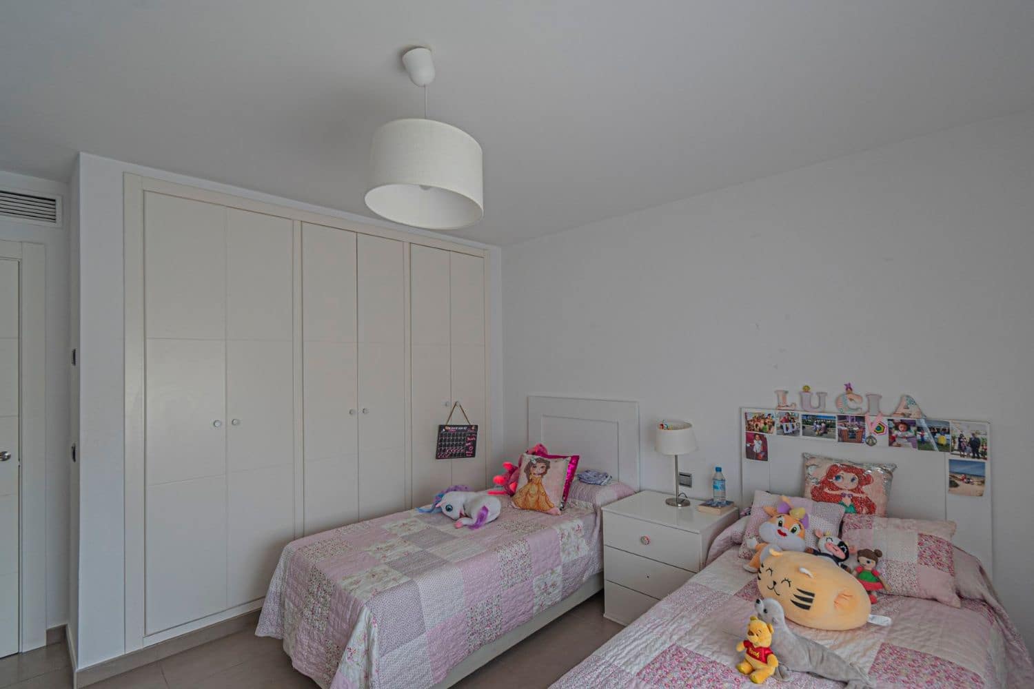 5 bedroom Villa for sale in San Pedro de Alcantara with pool garage - € 1,950,000 (Ref: 9797546)