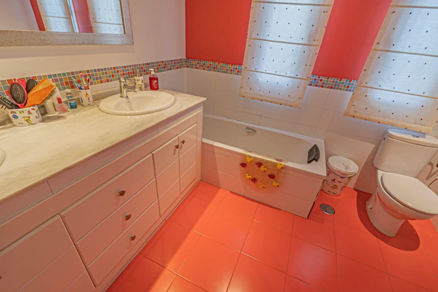 5 bedroom Villa for sale in San Pedro de Alcantara with pool garage - € 1,950,000 (Ref: 9797546)