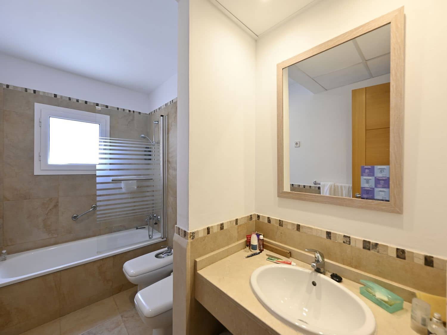 2 sovrum Lägenhet till salu i Manilva med pool garage - 199 000 € (Ref: 9797549)