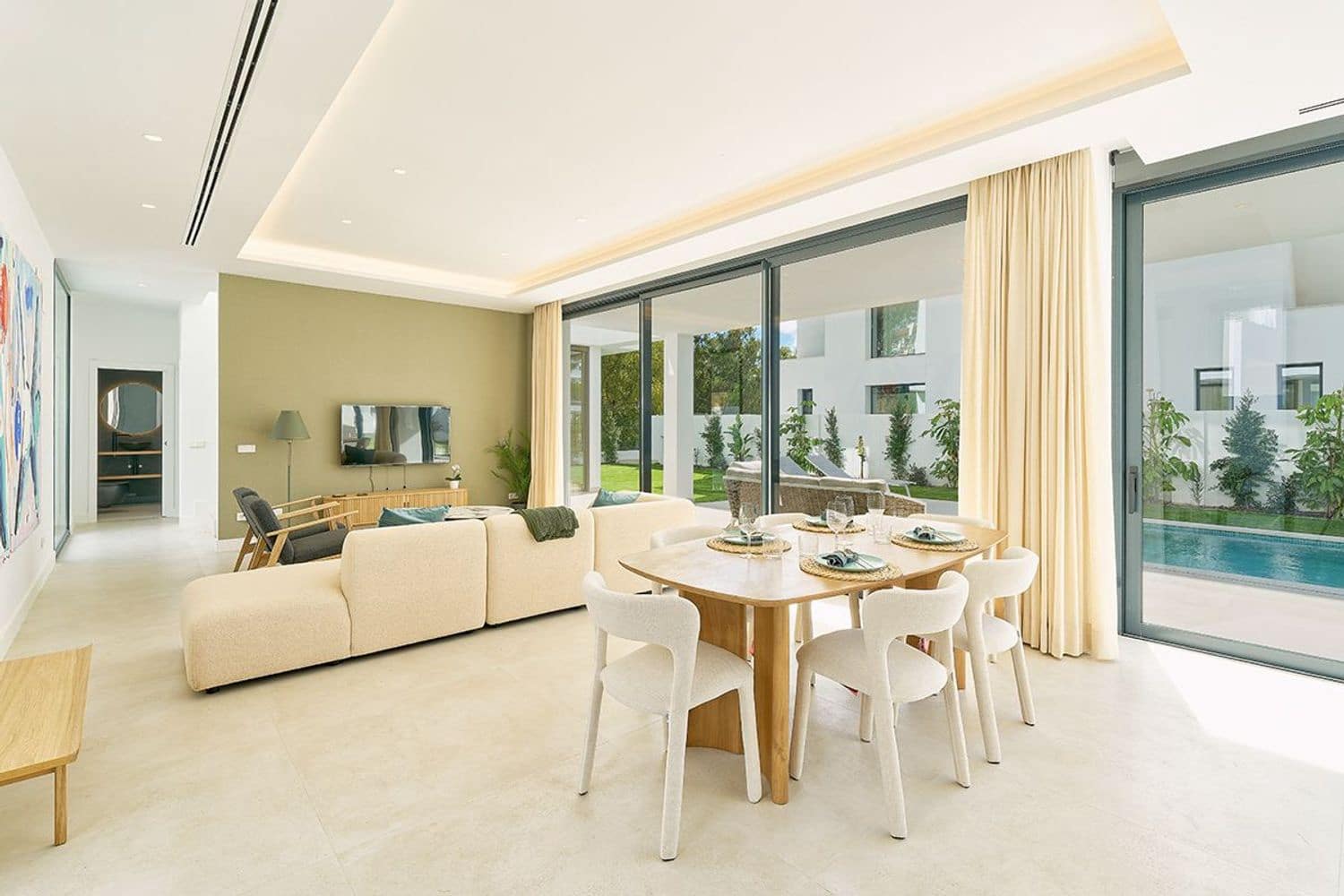 3 camera da letto Villa in vendita in New Golden Mile con piscina garage - 1.950.000 € (Rif: 9797551)