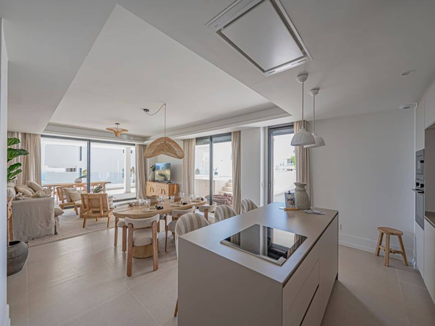 3 sovrum Lägenhet till salu i Benalmadena med pool garage - 1 099 000 € (Ref: 9797552)