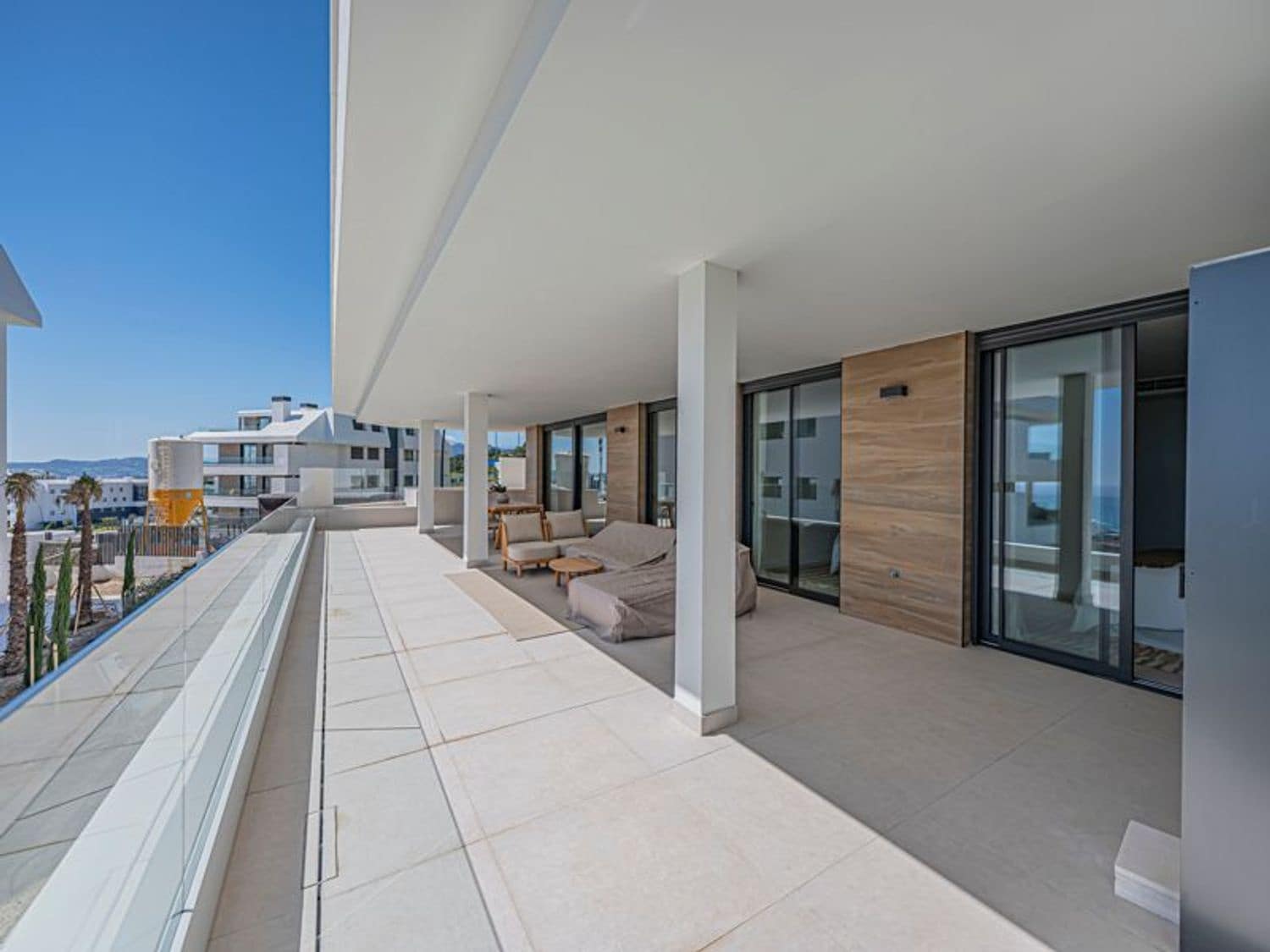 3 sovrum Lägenhet till salu i Benalmadena med pool garage - 1 099 000 € (Ref: 9797552)