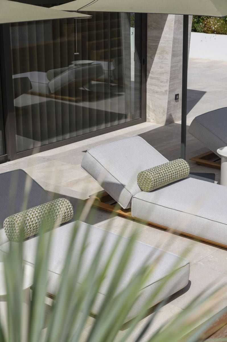 Apartamento de 4 habitaciones en Marbella en venta con piscina garaje - 11.400.000 € (Ref: 9797553)