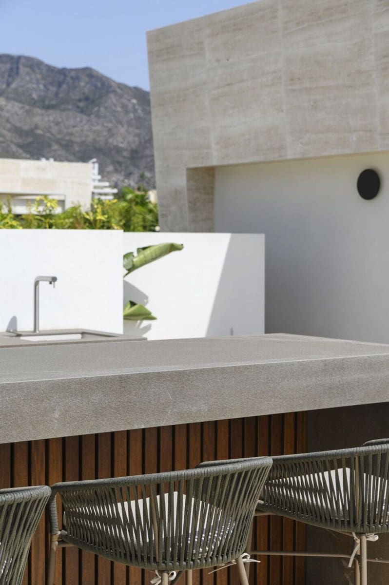 Apartamento de 4 habitaciones en Marbella en venta con piscina garaje - 11.400.000 € (Ref: 9797553)