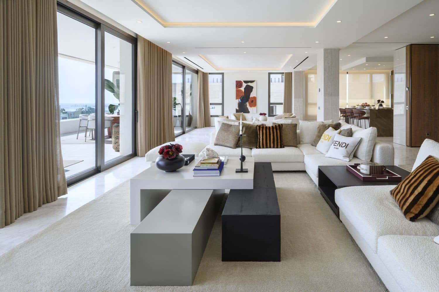 Apartamento de 4 habitaciones en Marbella en venta con piscina garaje - 11.400.000 € (Ref: 9797553)