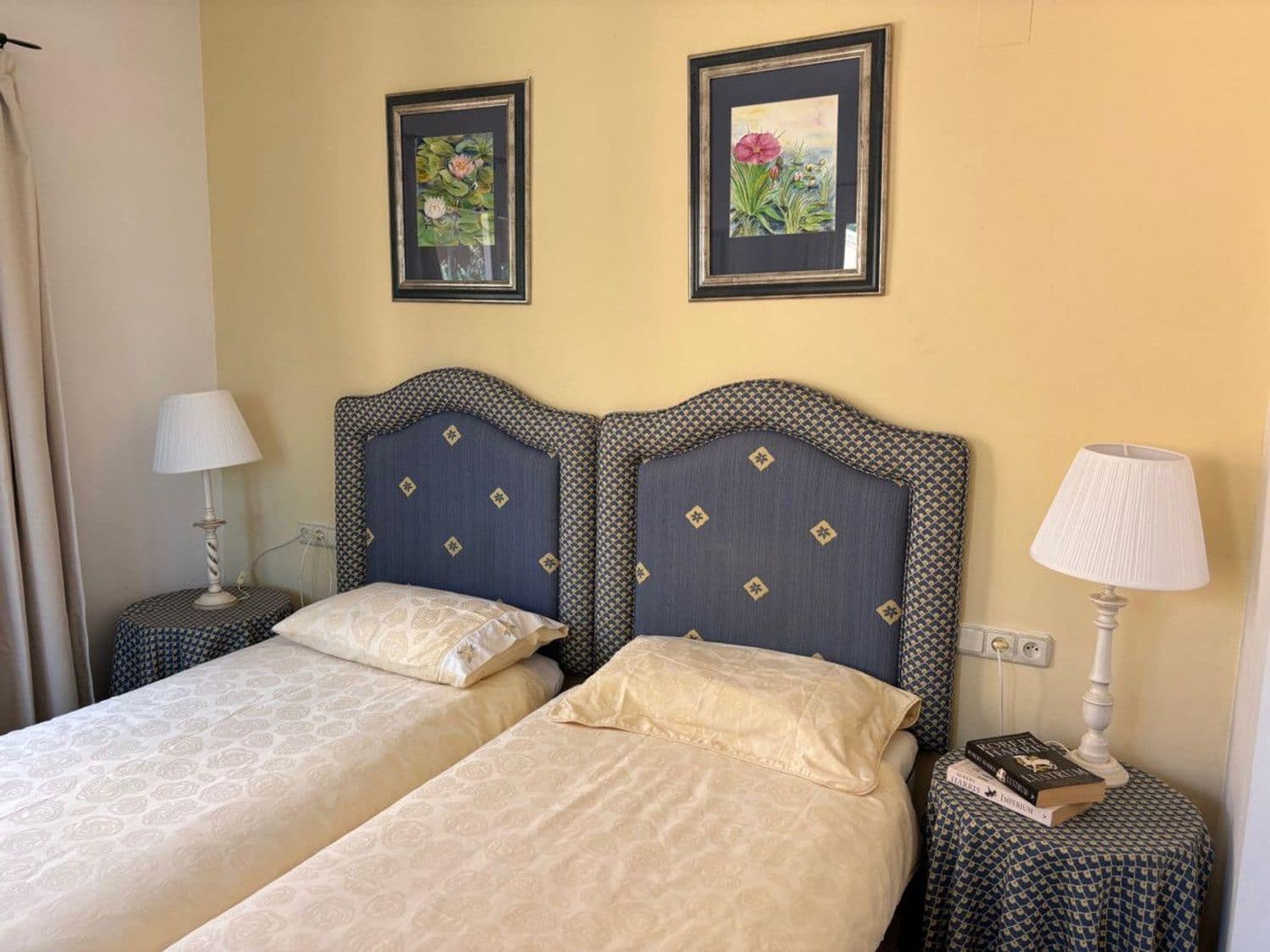 3 sypialnia Apartament na sprzedaż w Marbella z basenem garażem - 1 100 000 € (Ref: 9797558)