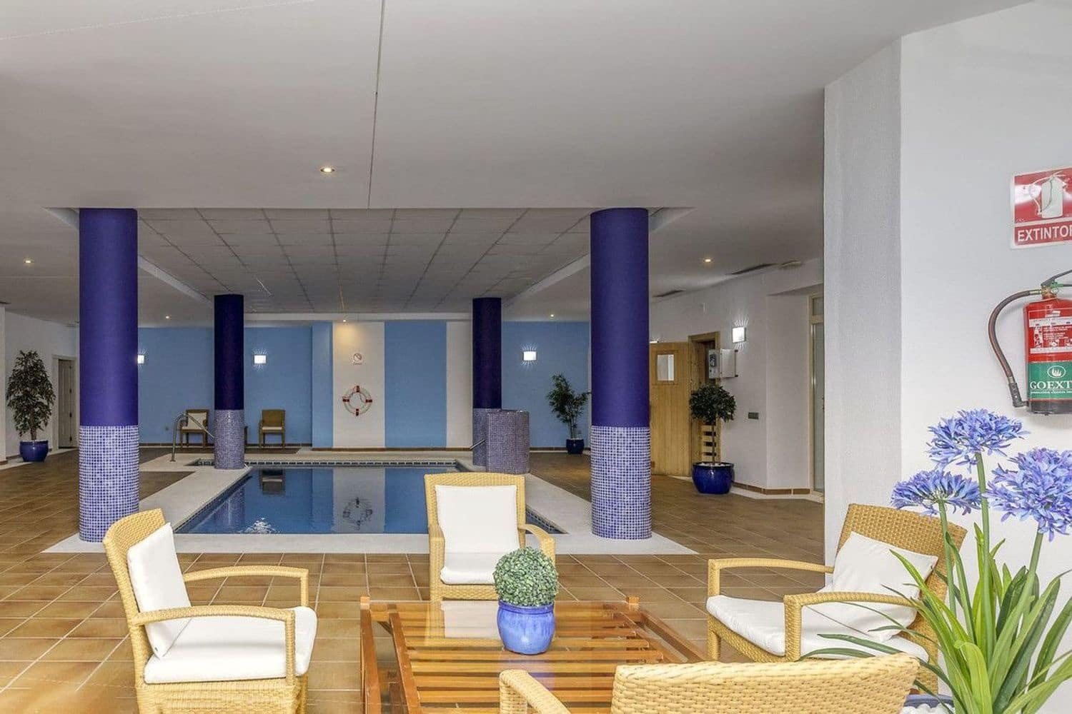 3 soverom Leilighet til salgs i Nueva Andalucia med svømmebasseng garasje - € 595 000 (Ref: 9797559)