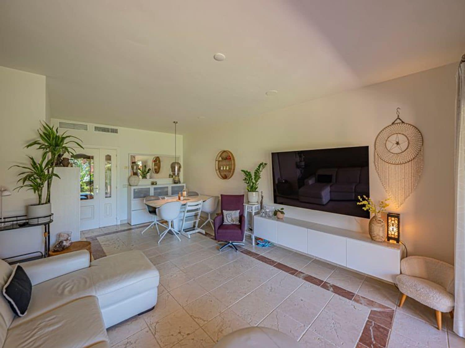 2 bedroom Apartment for sale in New Golden Mile with pool garage - € 420,000 (Ref: 9797560)