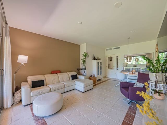 2 camera da letto Appartamento in vendita in La Alquería, Estepona con piscina garage - 420.000 € (Rif: 9797560)