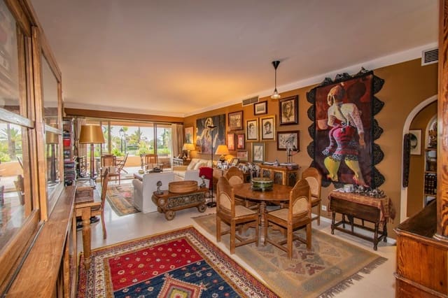 2 sovrum Lägenhet till salu i Nueva Atalaya, Estepona med pool garage - 435 000 € (Ref: 9797561)