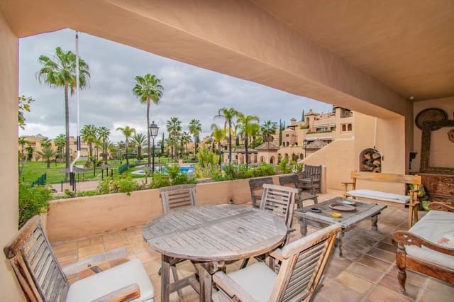 2 sovrum Lägenhet till salu i Nueva Atalaya, Estepona med pool garage - 435 000 € (Ref: 9797561)