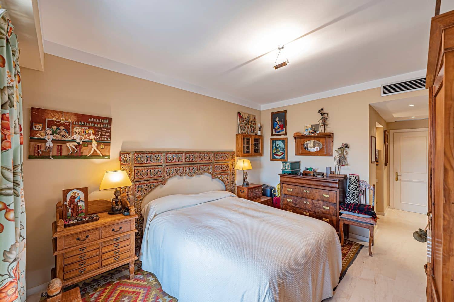 Apartamento de 2 habitaciones en Estepona en venta con piscina garaje - 435.000 € (Ref: 9797561)