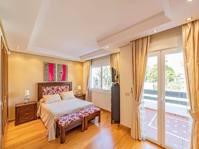 3 sovrum Hus till salu i Villacana - Costalita - Saladillo, Estepona med pool garage - 1 250 000 € (Ref: 9797563)