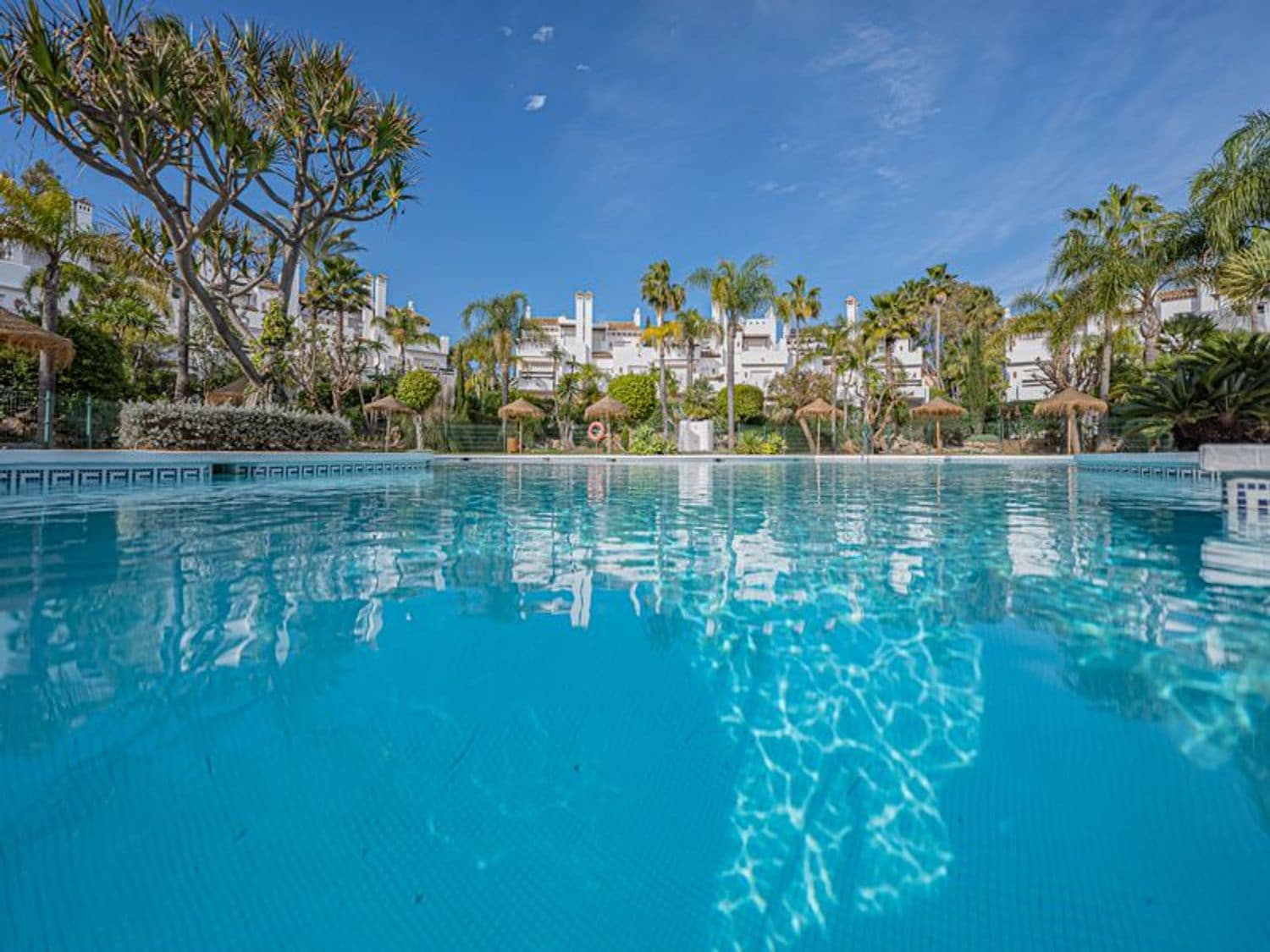 3 sovrum Hus till salu i New Golden Mile med pool garage - 1 250 000 € (Ref: 9797563)