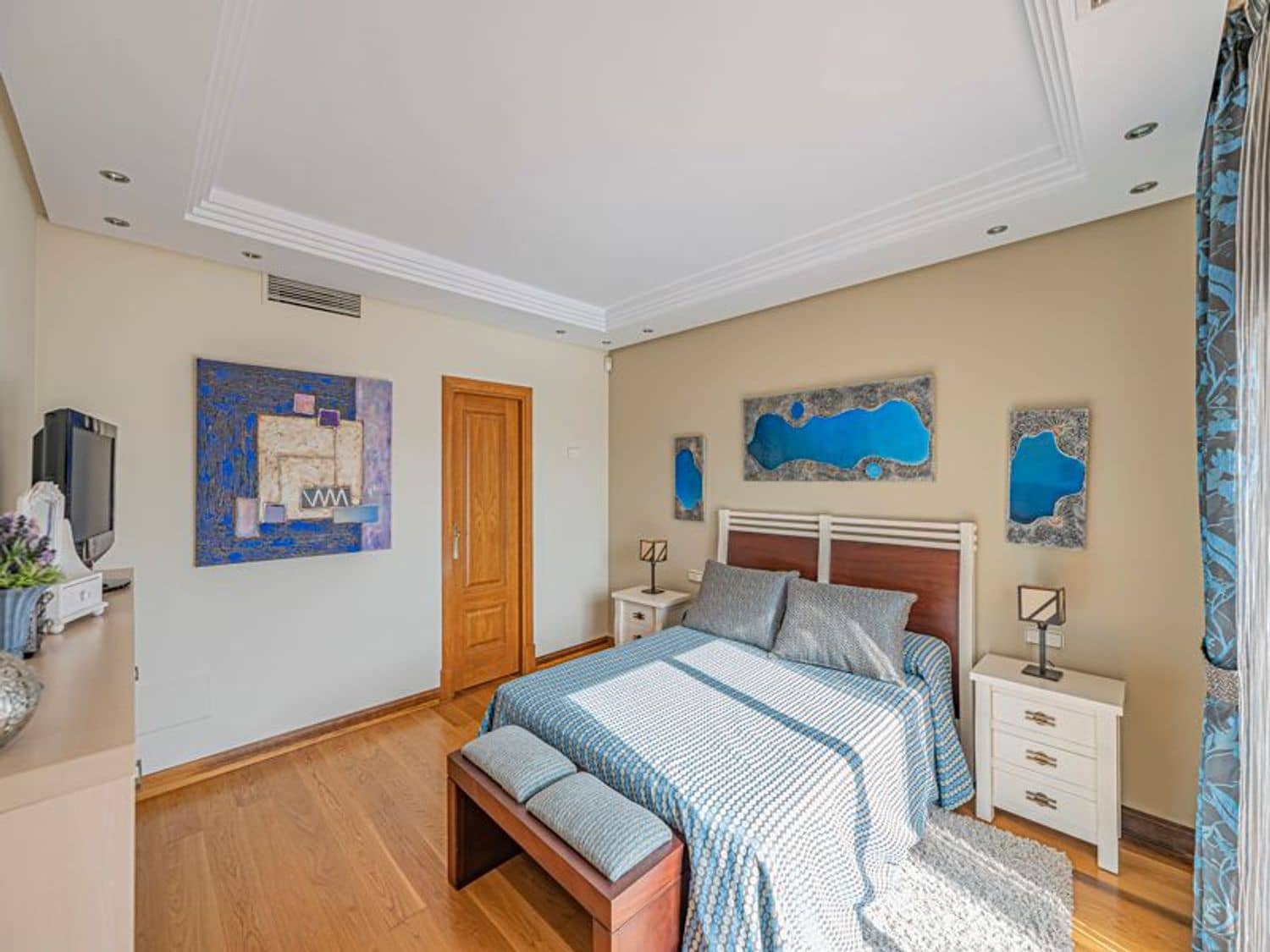 3 sovrum Hus till salu i New Golden Mile med pool garage - 1 250 000 € (Ref: 9797563)