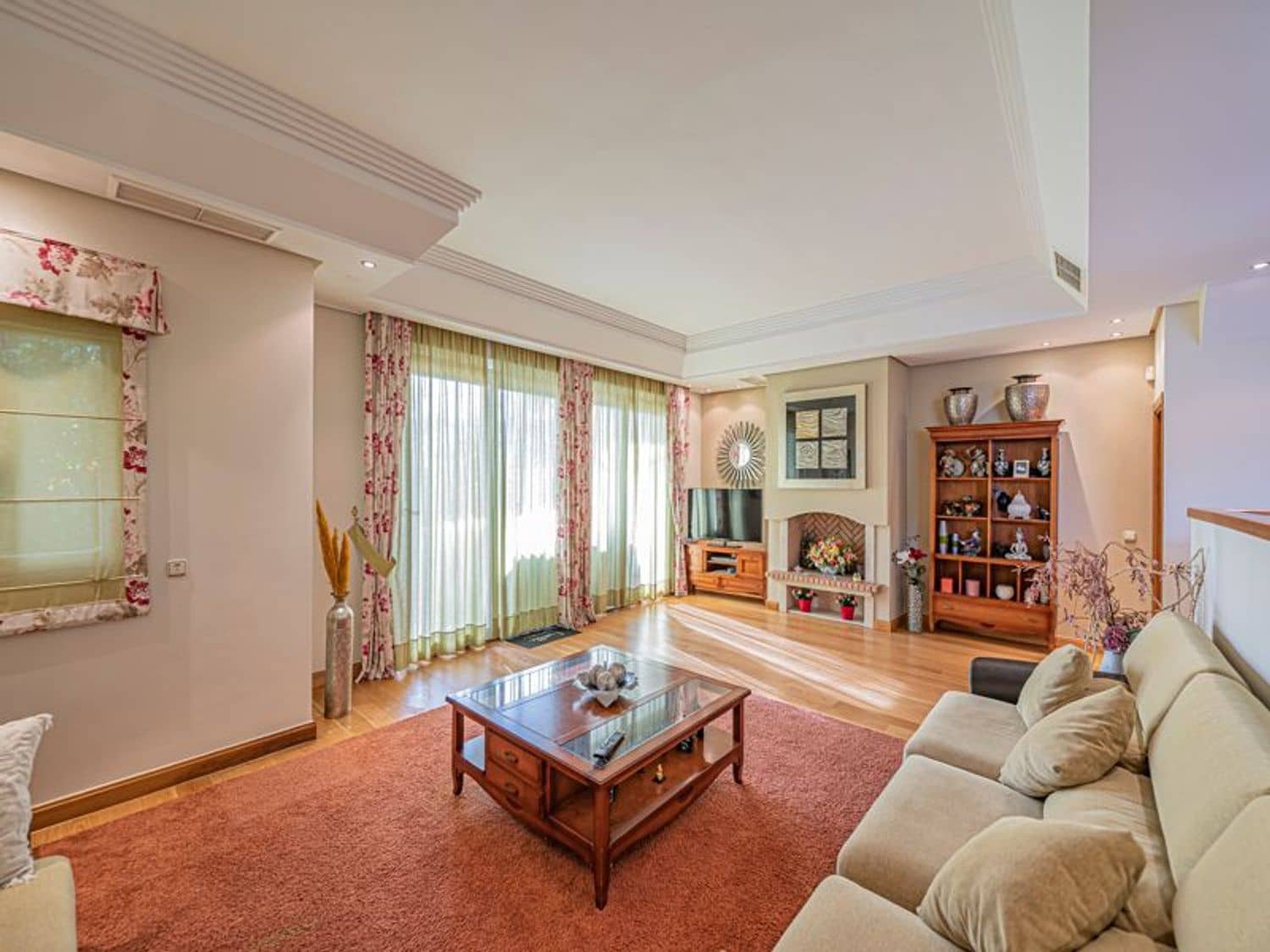 3 sovrum Hus till salu i New Golden Mile med pool garage - 1 250 000 € (Ref: 9797563)