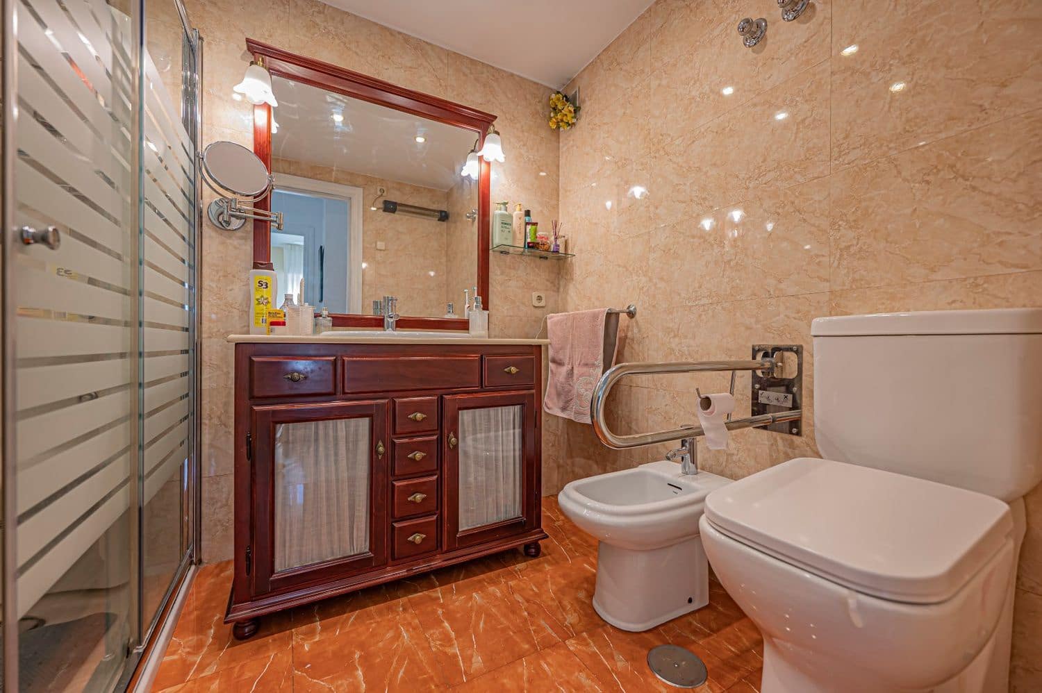 4 sovrum Lägenhet till salu i Marbella med garage - 540 000 € (Ref: 9797564)