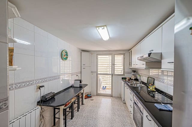 4 camera da letto Appartamento in vendita in Ricardo Soriano, Marbella con garage - 540.000 € (Rif: 9797564)