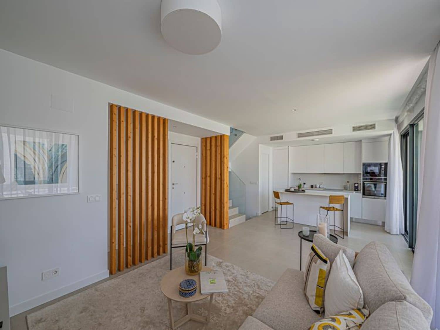 3 quarto Casa em Banda para venda em New Golden Mile com piscina garagem - 900 000 € (Ref: 9797565)