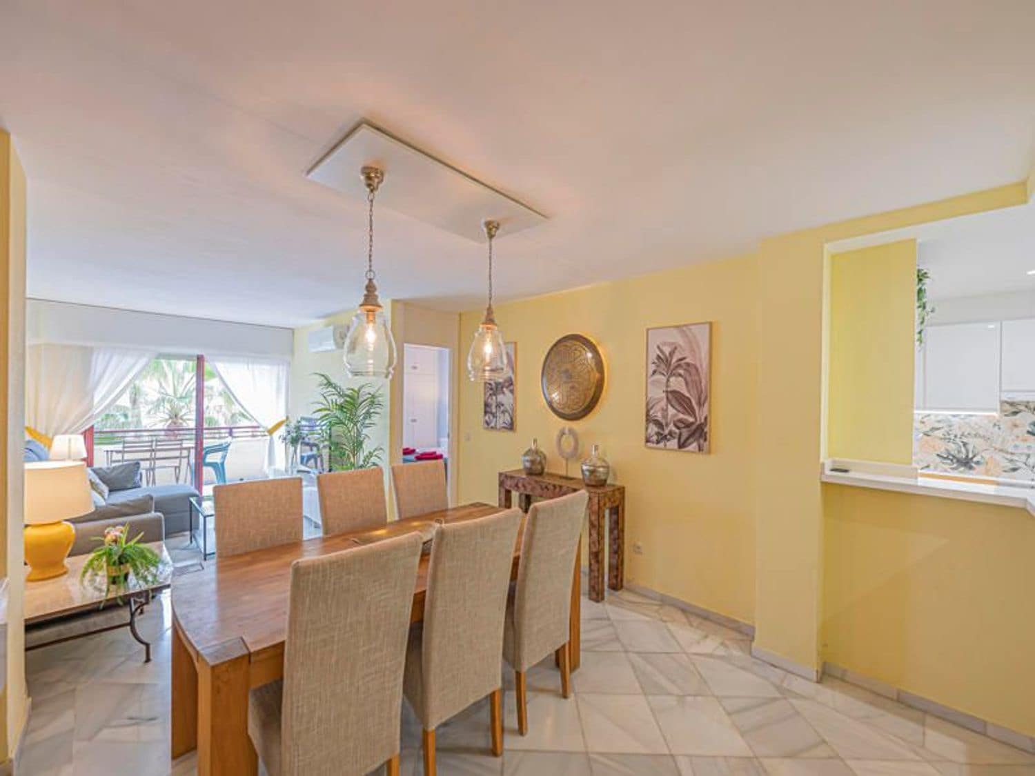 2 chambre Appartement à vendre à Estepona avec piscine garage - 890 000 € (Ref: 9797570)