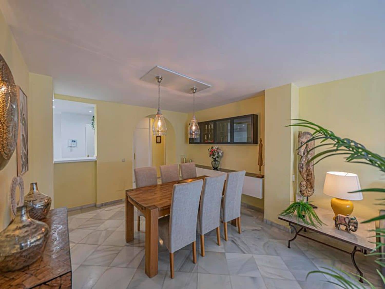 2 chambre Appartement à vendre à Estepona avec piscine garage - 890 000 € (Ref: 9797570)