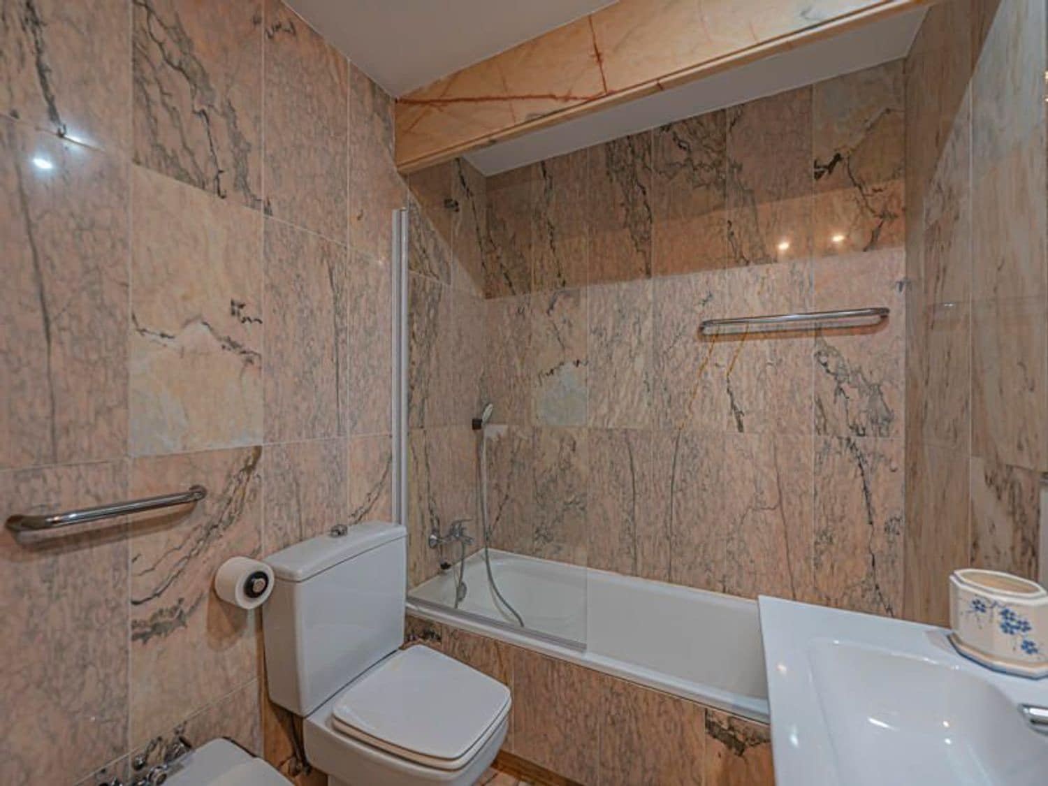 2 chambre Appartement à vendre à Estepona avec piscine garage - 890 000 € (Ref: 9797570)