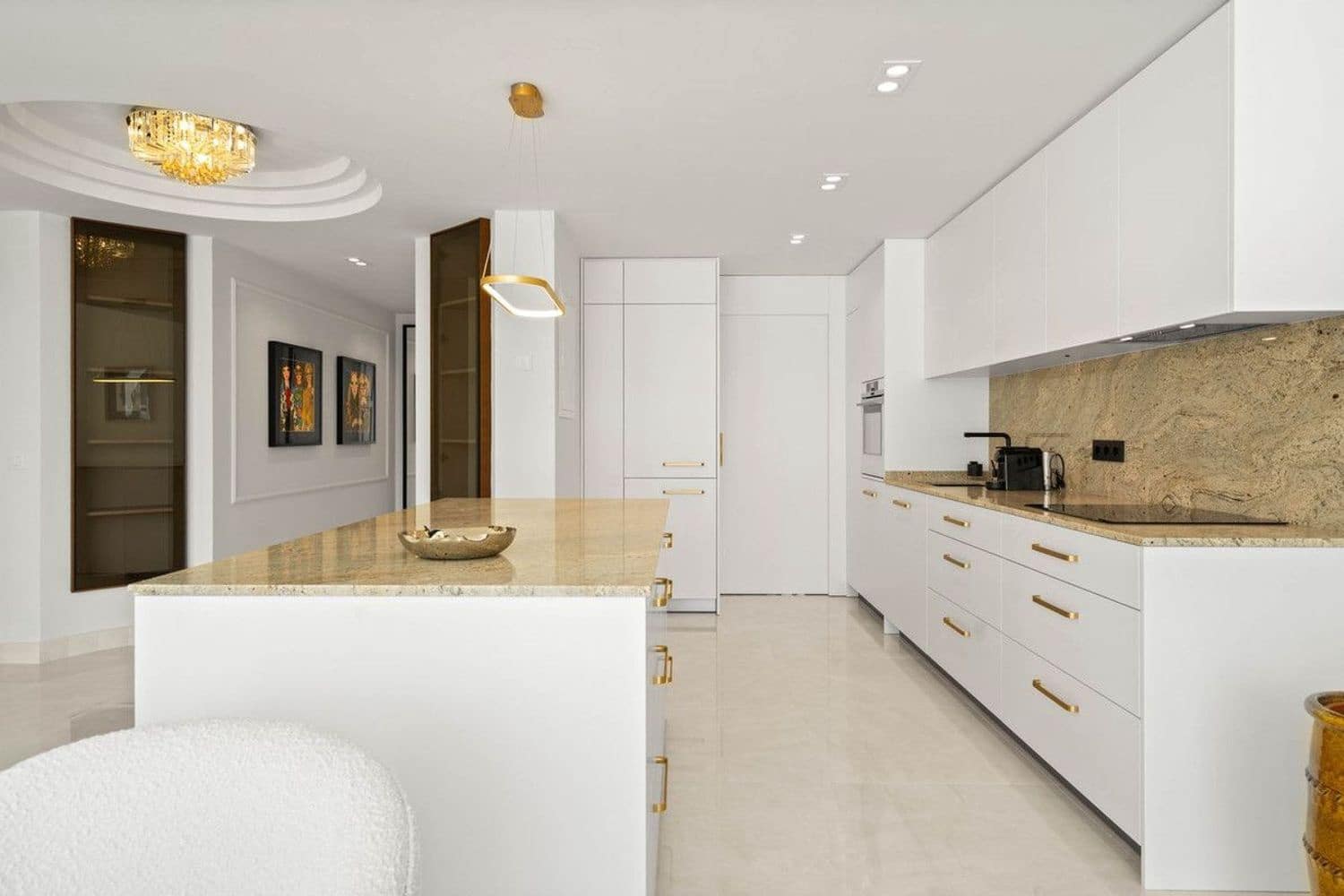 2 quarto Apartamento para venda em El Velerin com piscina garagem - 850 000 € (Ref: 9797571)