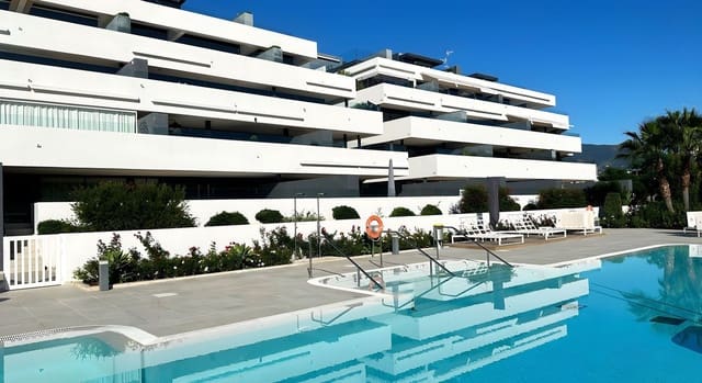3 quarto Apartamento para venda em El Paraiso, Estepona com piscina garagem - 750 000 € (Ref: 9797572)