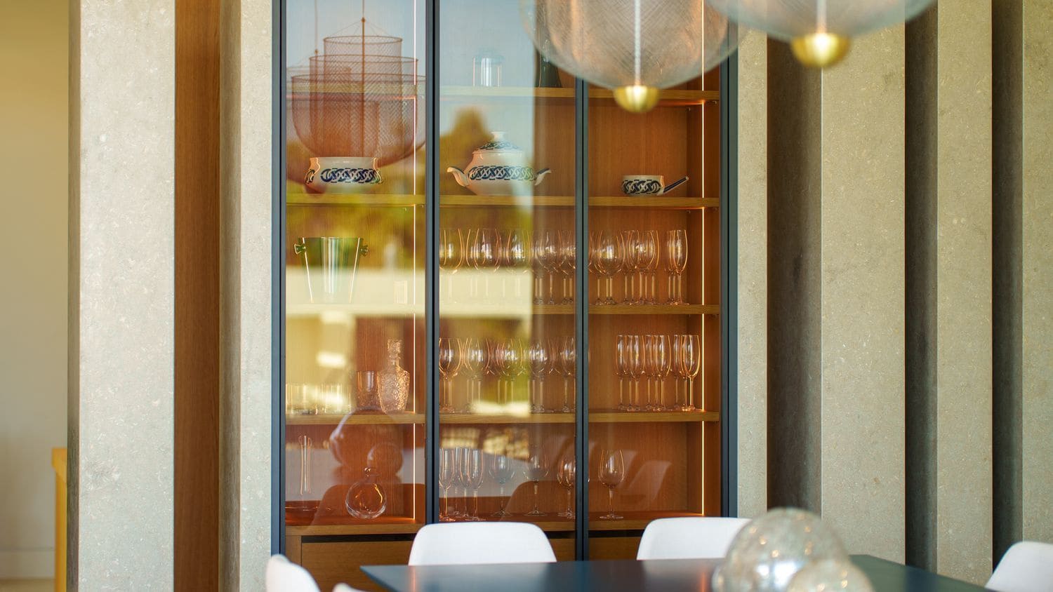 6 bedroom Villa for sale in San Pedro de Alcantara with pool garage - € 5,995,000 (Ref: 9797575)