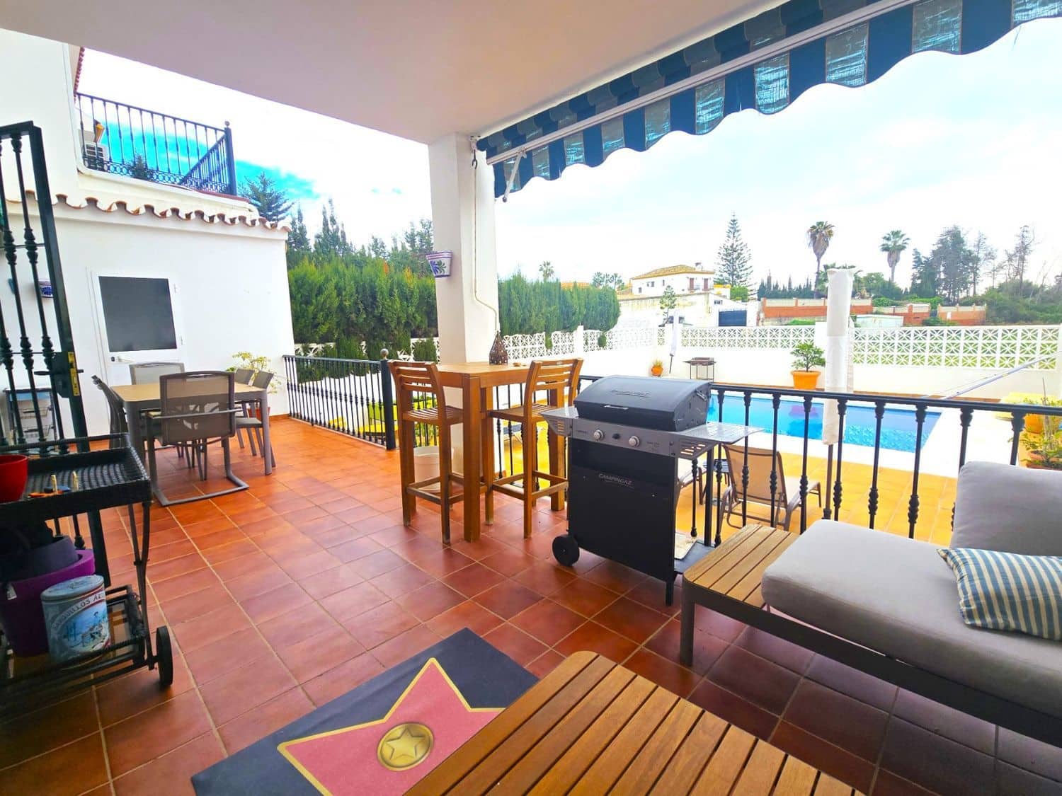 5 bedroom Townhouse for sale in San Pedro de Alcantara with pool garage - € 780,000 (Ref: 9797576)