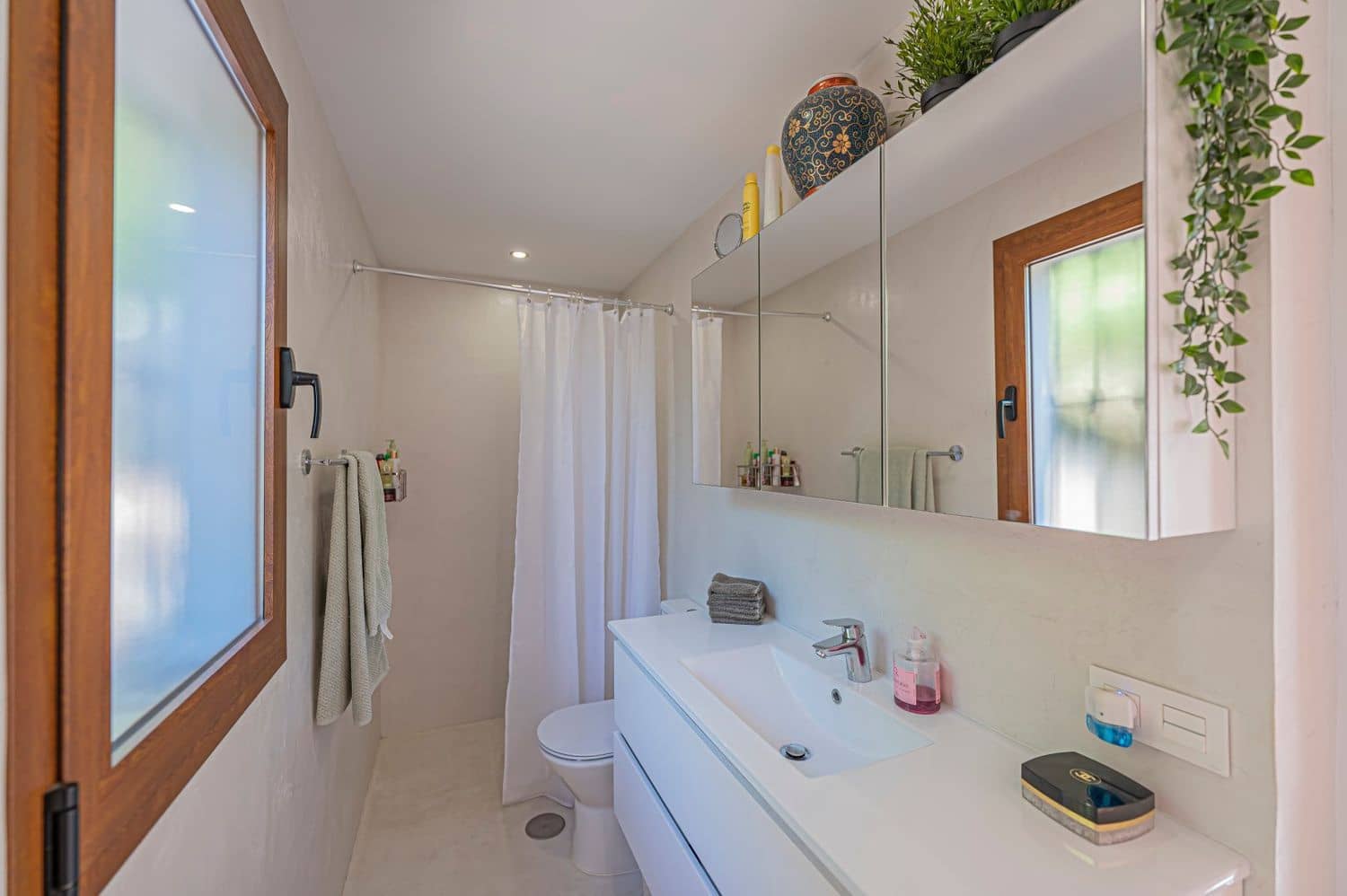 2 makuuhuone Huoneisto myytävänä paikassa La Quinta mukana uima-altaan 
autotalli - 535 000 € (Ref: 9797578)