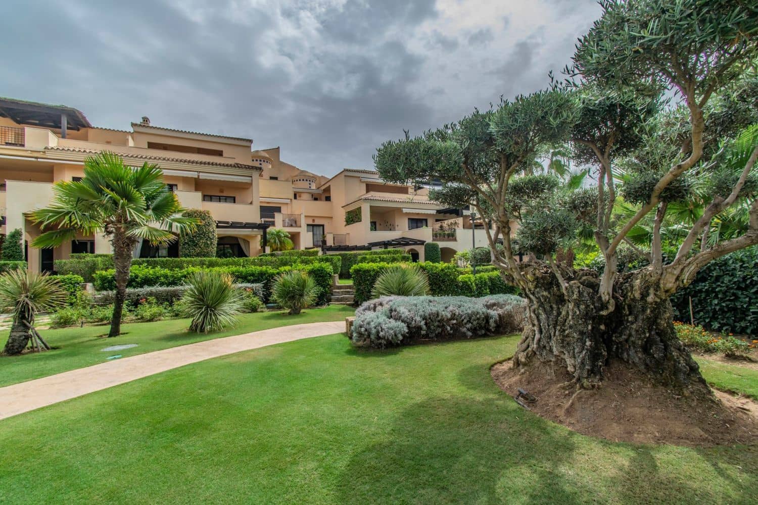 2 chambre Appartement à vendre à Puerto Banus avec piscine garage - 740 340 € (Ref: 9797580)